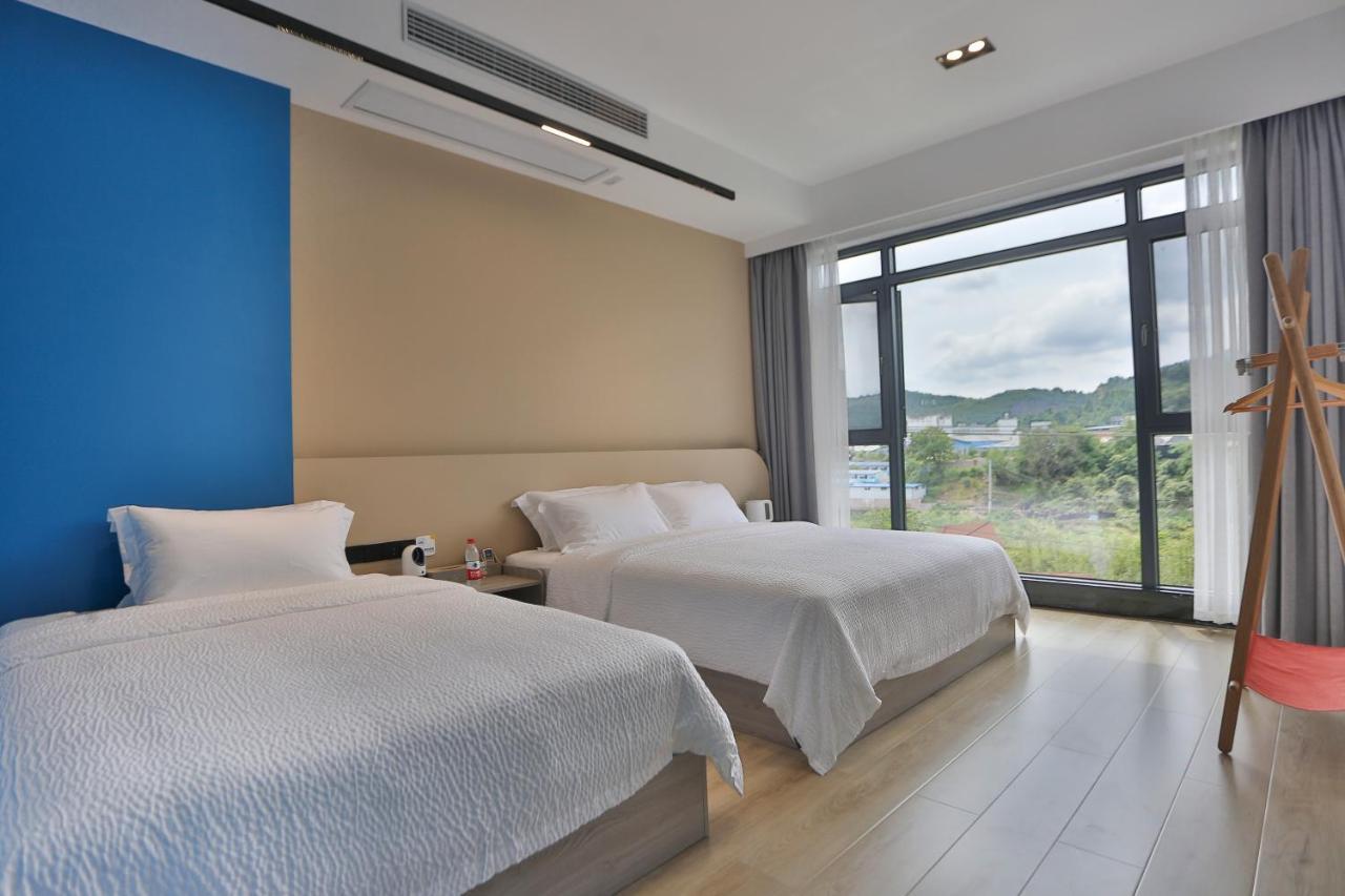 Heaven'S Gate Home Stay --Free Pick Up Service--Panoramic View Of Tianmen Mountain Zhangjiajie Exterior foto